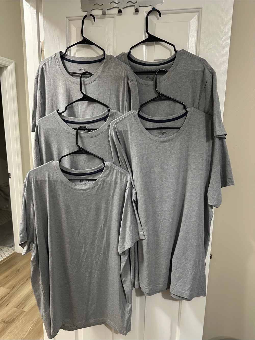 RHONE Men's Light Gray Short Sleeve Crew Neck Tee - 5-Pack